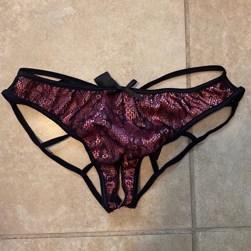 Fredericks of Hollywood crotchless panties size S
